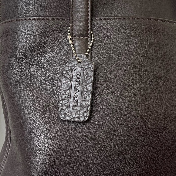 Coach Vintage dark chocolate Bag EUC - Picture 2 of 11